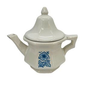 Vintage 70's China Blue Floral Teapot Perfumed Candle Holder with Box